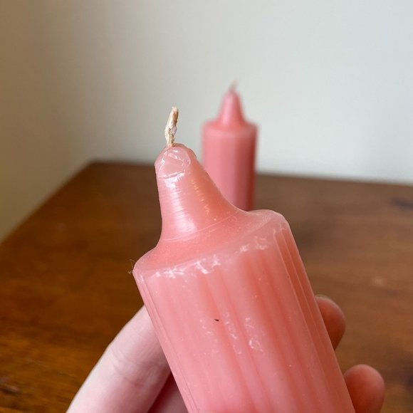 Vintage Ribbed Pink Candles Floral Scented 5.5" with Glass Bobeche Drip Catchers - Picture 4 of 8